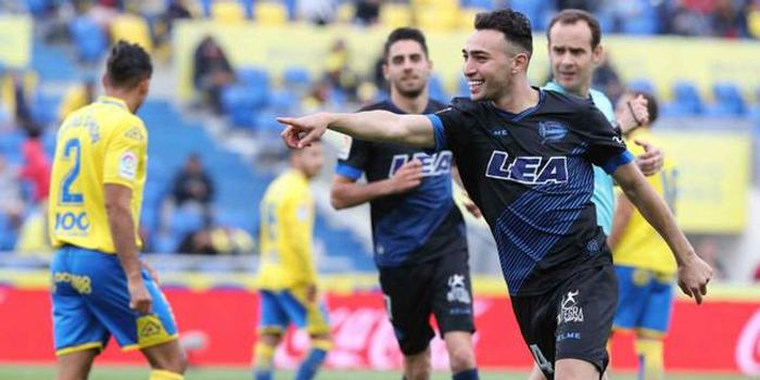  热那亚降级边缘战平威尼斯保希望  